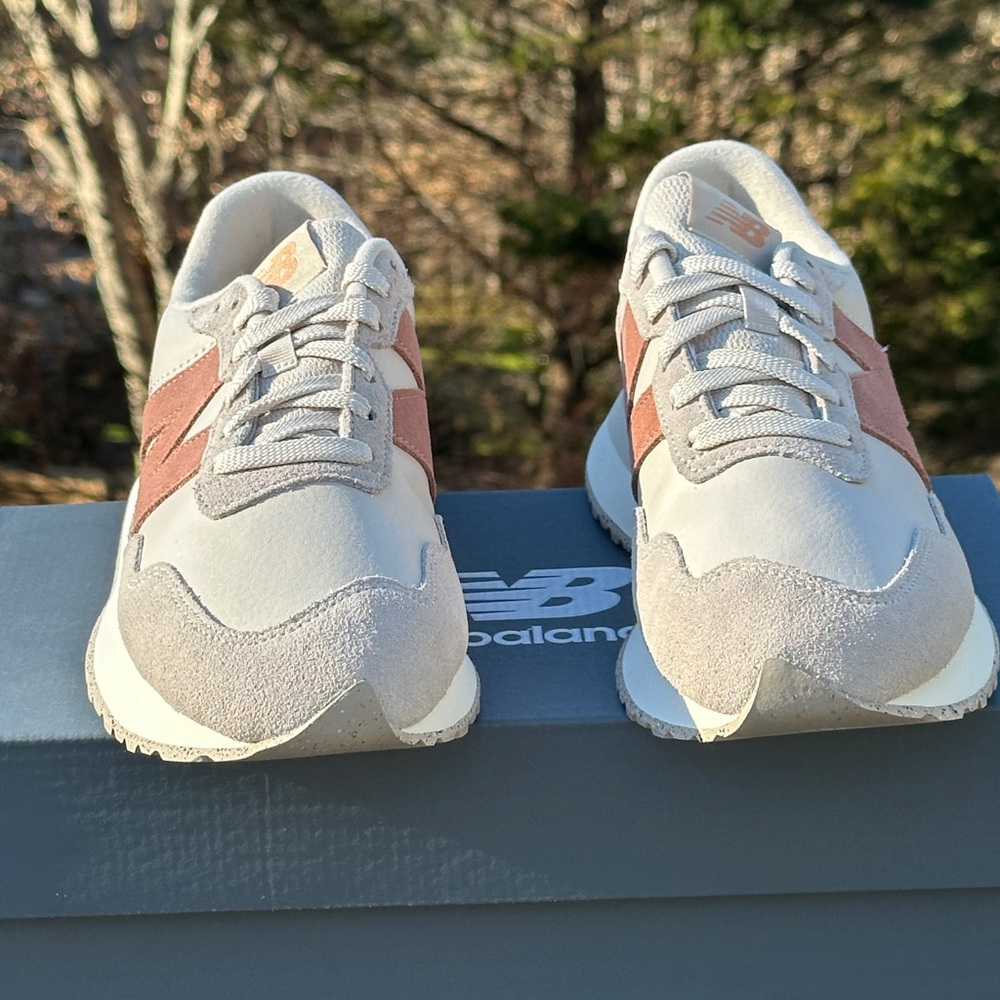 NEW New Balance Pink WS237 Lifestyle Running Casual Sneaker Size Womens 9.5 - Picture 3 of 9